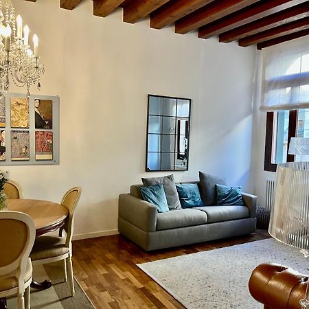 Santa Caterina: Charming Apartment Treviso Exteriör bild