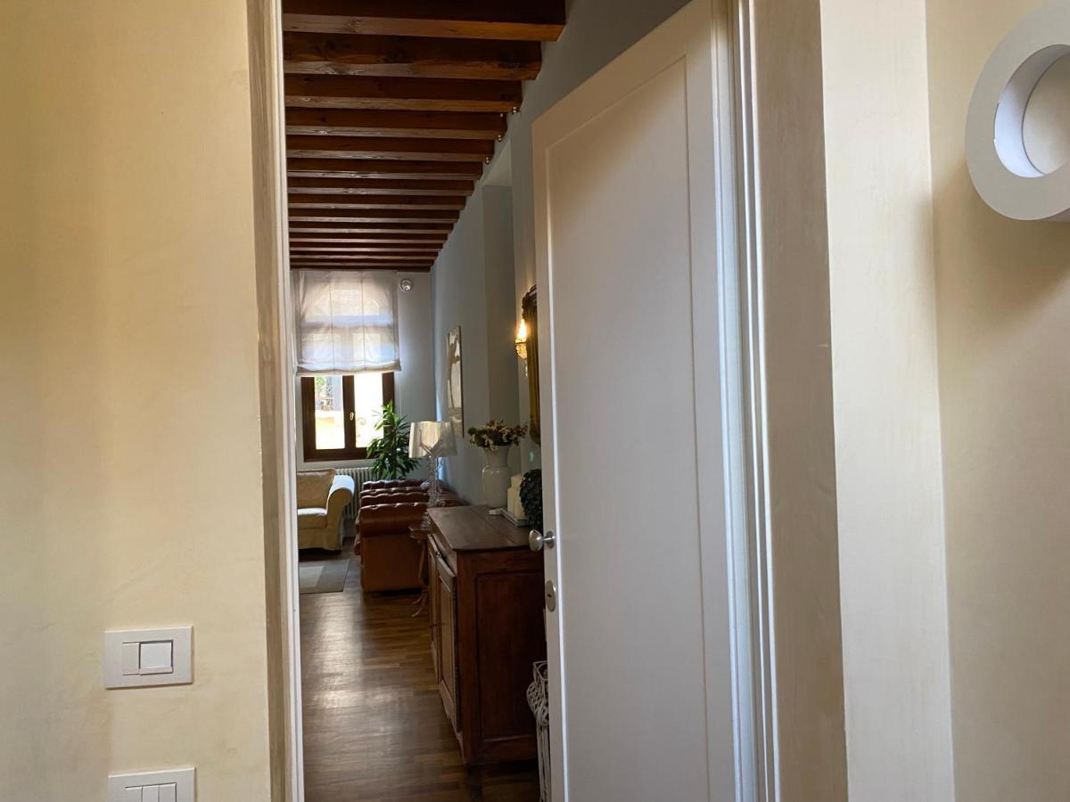 Santa Caterina: Charming Apartment Treviso Exteriör bild