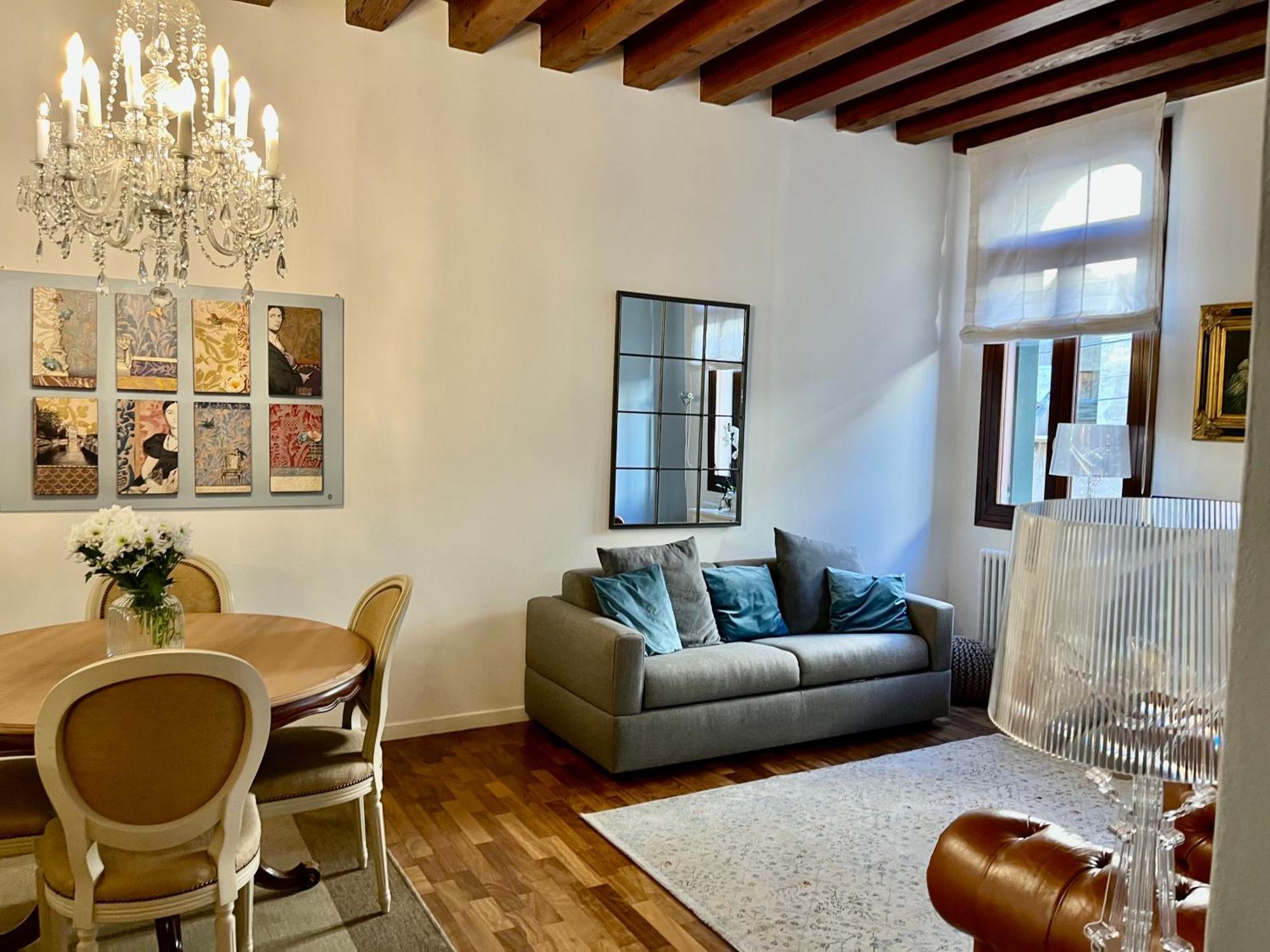 Santa Caterina: Charming Apartment Treviso Exteriör bild